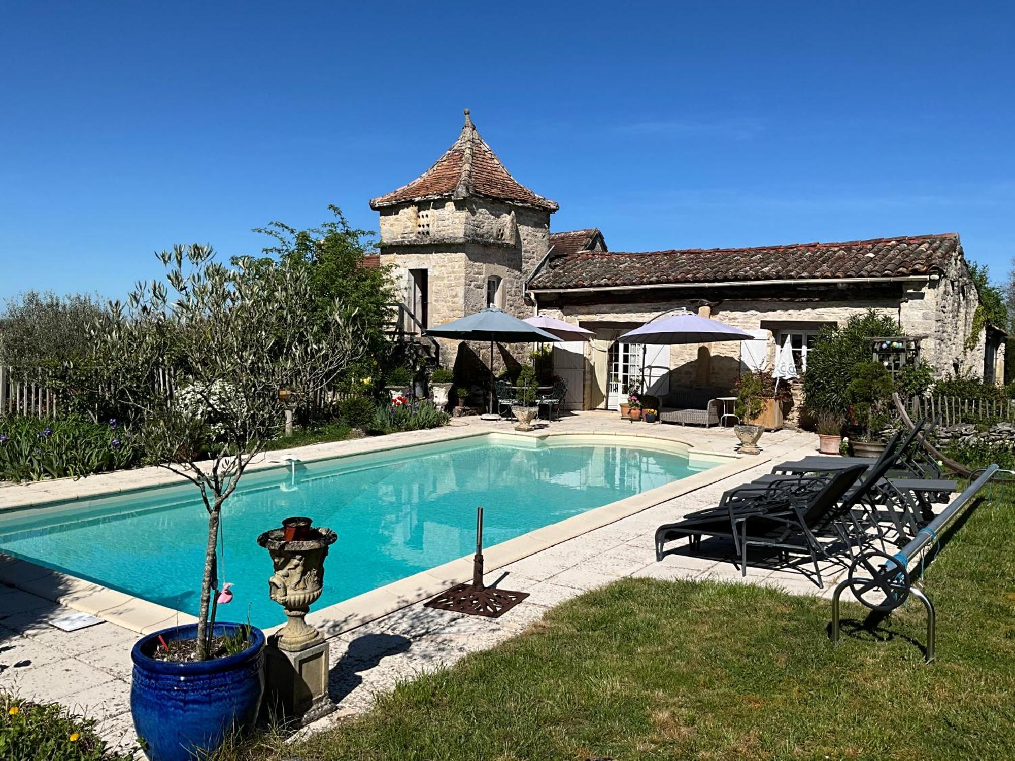 Les Gites Perard Caylus Exterior photo